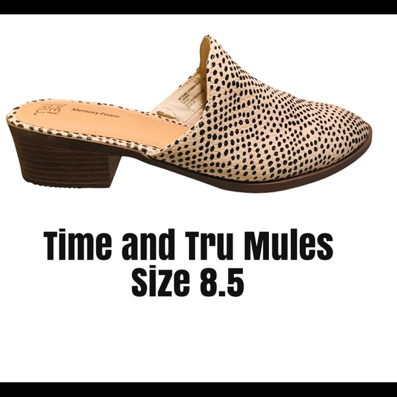 Indigo Shoes - Time & Tru Beige Cheetah Dot  Mule Size 8.5